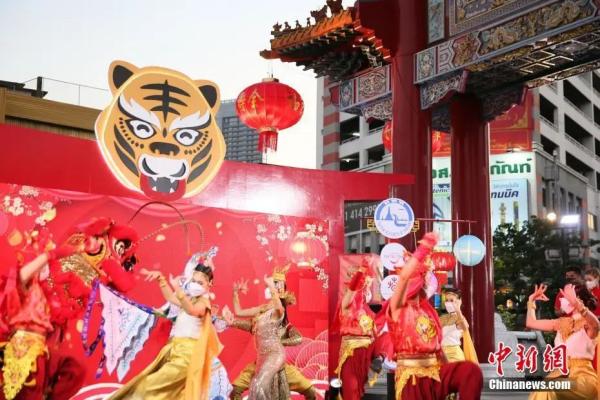 资料图：2022年1月29日，“点亮耀华力”春节灯光展在泰国曼谷唐人街举行。<a target='_blank' href='http://www.chinanews.com/'>中新社</a>记者 王国安 摄