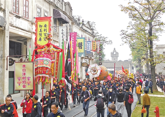 水口泮村灯会民俗展演活动现场。郭永乐