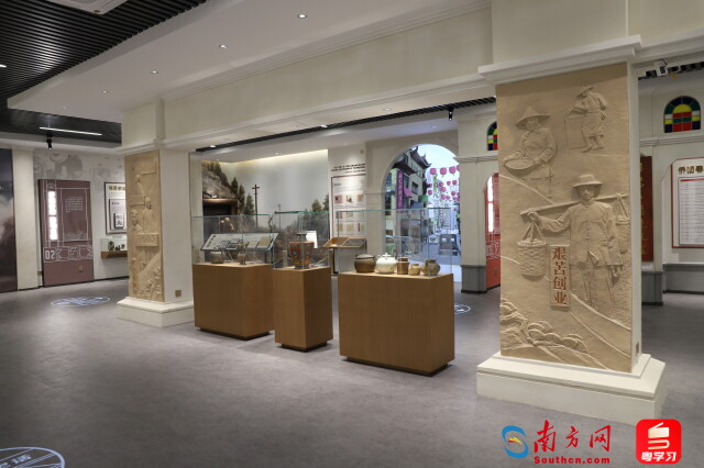 人和华侨文化展示中心。