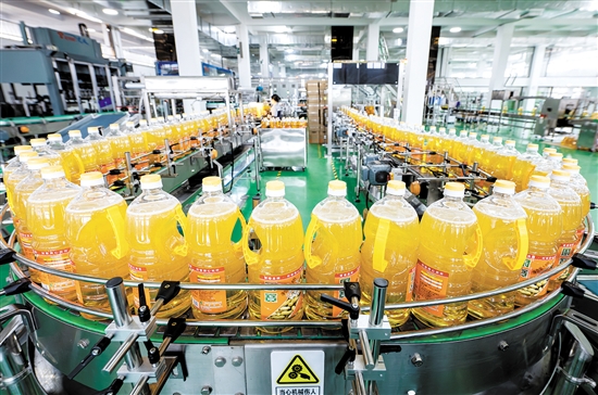 广东合兴食用油有限公司位于广东省农产品加工示范区（江门台山）斗山园区，曾获“中国放心食品信誉品牌”“广东省名牌产品”等荣誉称号。