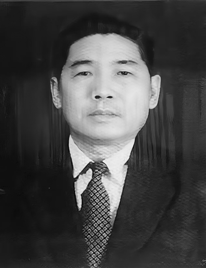 黄一飞。